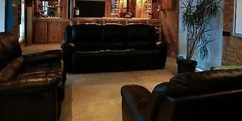 Cape Wine Route Guest House Brackenfell
